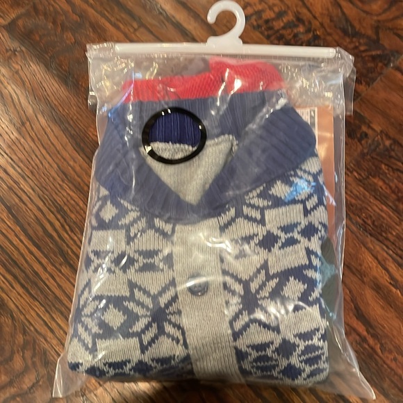 Set of Two Cute Knit Dog Sweaters. Size M. Never worn. Combined in one bag. - Picture 14 of 15